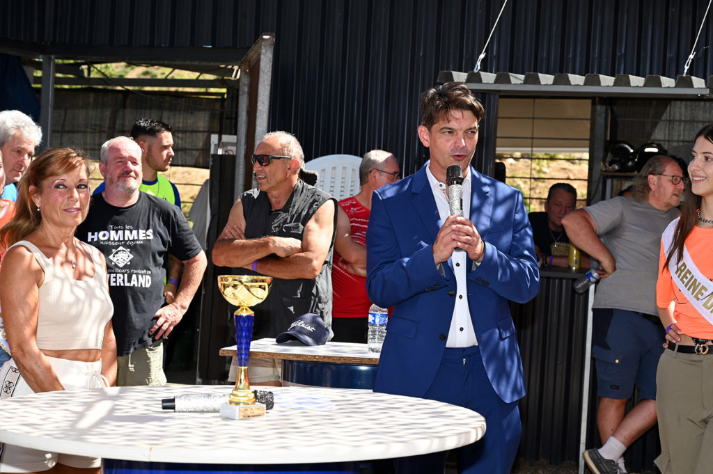 miss pays azur barbecue roquevignon