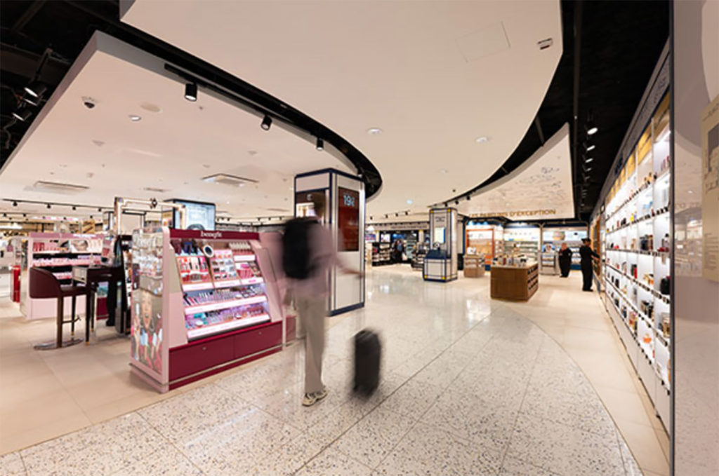 boutique voyageur connecté travel retail